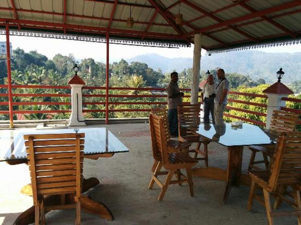 Panthalams Homestay Thekkady Exterior foto
