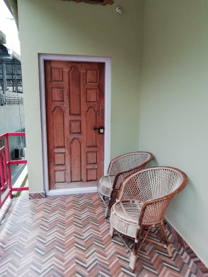Panthalams Homestay Thekkady Exterior foto