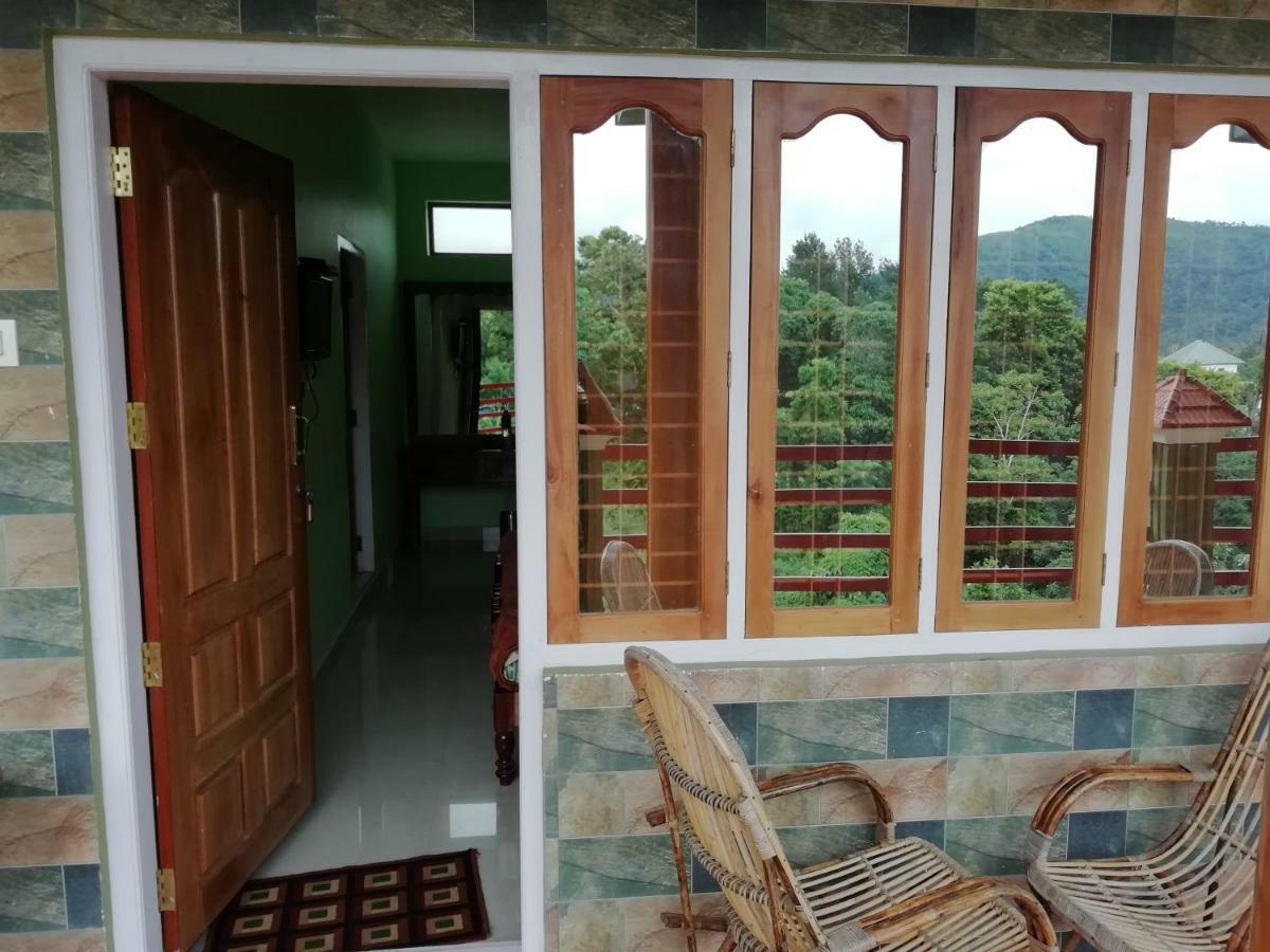 Panthalams Homestay Thekkady Exterior foto